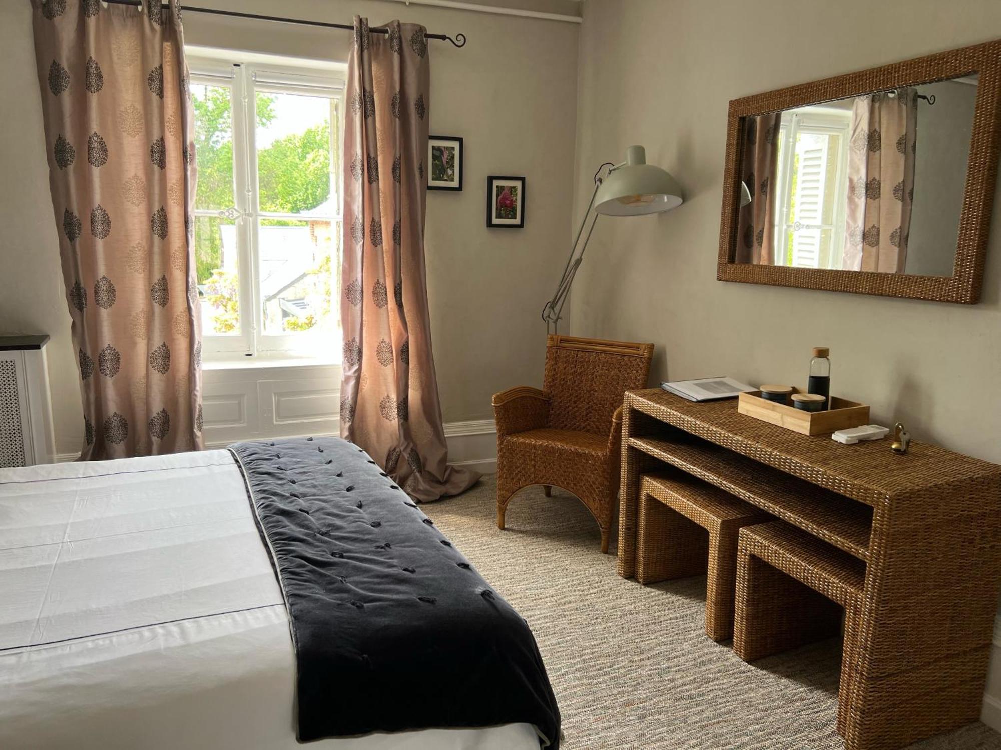 Chambres D'Hotes & Spa Les Perce Neige Vernou-sur-Brenne Екстериор снимка
